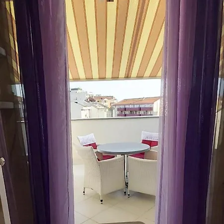 Suncani 1-vila Amfora * Budva
